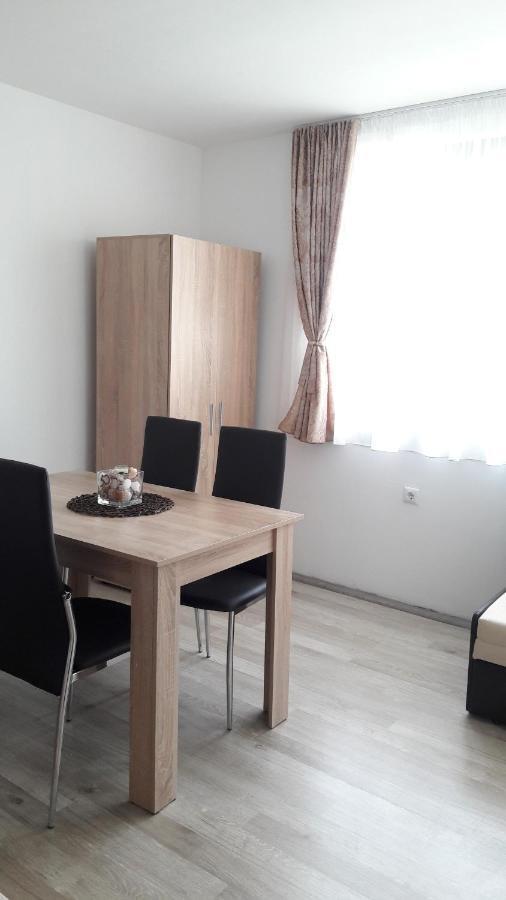 Casa Del Mar 호텔 프리모르스코 외부 사진